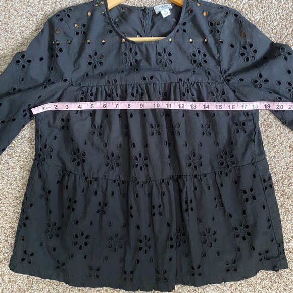 J Crew Tiered Eyelet Blouse - Picture 4 of 6